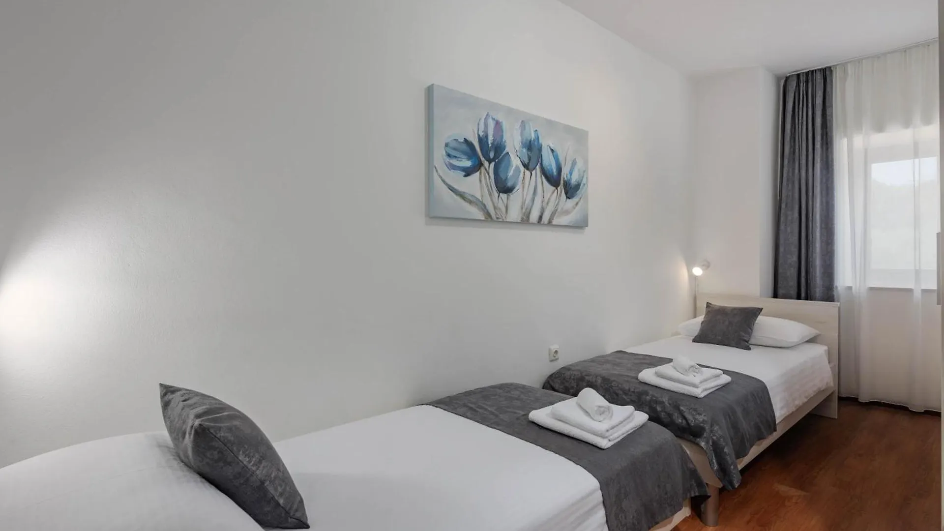 Pool Villa Dominique - Happy Rentals Svetvincenat