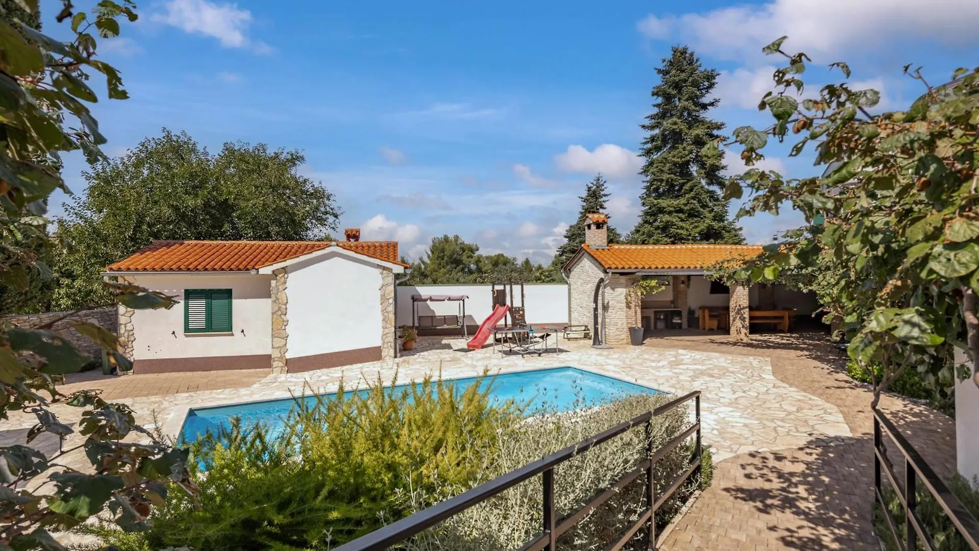 Pool Villa Dominique - Happy Rentals Svetvincenat